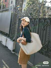 Picture of Miu Miu Handbags _SKUfw184962375fw